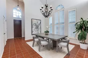 8931 Club Creek Cir, Dallas, TX 75238 - Photo 7