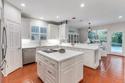 8931 Club Creek Circle, Dallas, TX 75238 - Photo 19