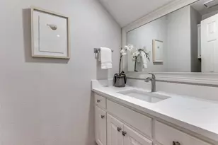 8931 Club Creek Cir, Dallas, TX 75238 - Photo 23