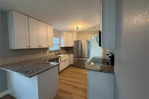 4205 Valentine St, Fort Worth, TX 76107 - Photo 5