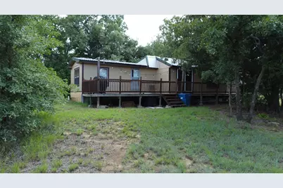 194 Lakeview Court, Sunset, TX 76270 - Photo 7