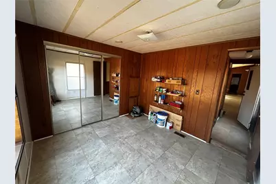 194 Lakeview Court, Sunset, TX 76270 - Photo 19
