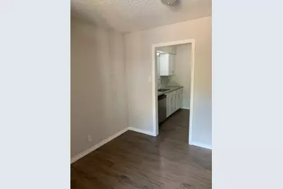 429 Johnson Street #6, Longview, TX 75602 - Photo 5