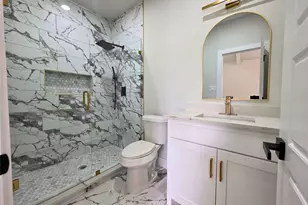 2507 Lakeridge Dr, Granbury, TX 76048 - Photo 15