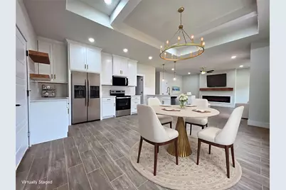 2507 Lakeridge Drive, Granbury, TX 76048 - Photo 3