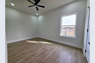 2507 Lakeridge Drive, Granbury, TX 76048 - Photo 17