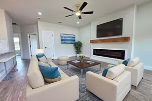 2507 Lakeridge Dr, Granbury, TX 76048 - Photo 9