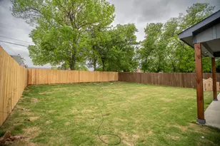 836 E Maddox Ave, Fort Worth, TX 76104 - Photo 25