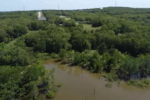 194 Lakeview, Sunset, TX 76270 - Photo 11