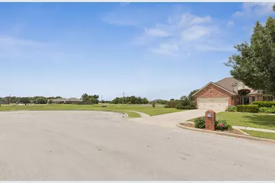 6806 Bear Lane, Greenville, TX 75402 - Photo 35