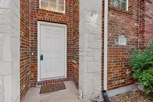 2111 Danbury Dr, Rockwall, TX 75032 - Photo 5