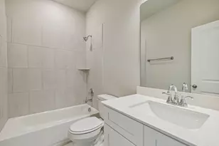 625 Hutchinson Ln, Lewisville, TX 75077 - Photo 11