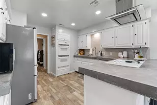 162 High Ridge Dr, Bruceville, TX 76630 - Photo 11