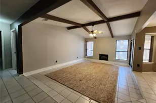 3920 Woodruff Ct, Arlington, TX 76017 - Photo 9