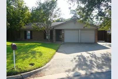 3920 Woodruff Court, Arlington, TX 76017 - Photo 1