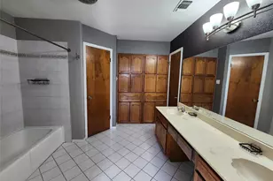 3920 Woodruff Ct, Arlington, TX 76017 - Photo 23