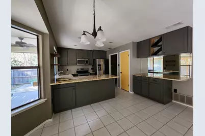 3920 Woodruff Court, Arlington, TX 76017 - Photo 9