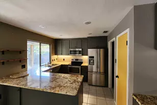 3920 Woodruff Ct, Arlington, TX 76017 - Photo 11