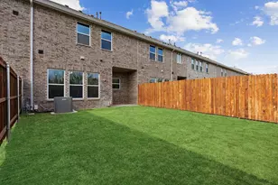 548 Hutchinson Ln, Lewisville, TX 75077 - Photo 15