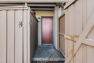 4205 Avondale Avenue #104, Dallas, TX 75219 - Photo 23