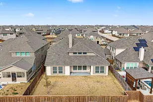 1080 Canuela Way, Justin, TX 76247 - Photo 33