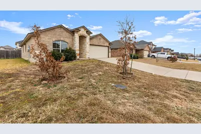 11233 Buzzard Gulch Drive, Waco, TX 76708 - Photo 3