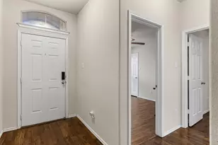 11233 Buzzard Gulch Dr, Waco, TX 76708 - Photo 13