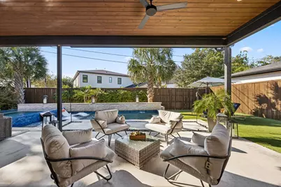 9733 Mixon Drive, Dallas, TX 75220 - Photo 27