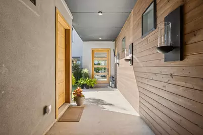 9733 Mixon Drive, Dallas, TX 75220 - Photo 27