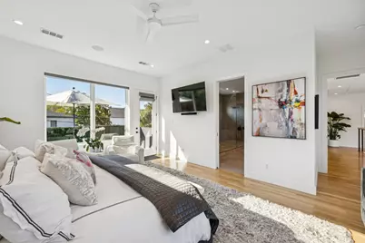 9733 Mixon Drive, Dallas, TX 75220 - Photo 11