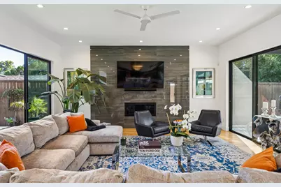 9733 Mixon Drive, Dallas, TX 75220 - Photo 3