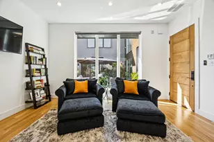 9733 Mixon Dr, Dallas, TX 75220 - Photo 25