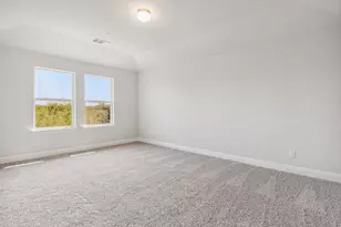 552 Hutchinson Ln, Lewisville, TX 75077 - Photo 7