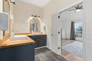 919 Waterford Way, Euless, TX 76039 - Photo 29