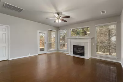 3306 Harbor Pointe Drive, Rowlett, TX 75088 - Photo 9