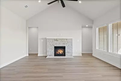 900 Day Star Drive, Hewitt, TX 76643 - Photo 7