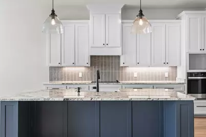 900 Day Star Drive, Hewitt, TX 76643 - Photo 13