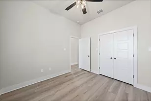 900 Day Star Dr, Hewitt, TX 76643 - Photo 27