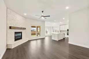824 Alamo Ct, DeSoto, TX 75115 - Photo 21