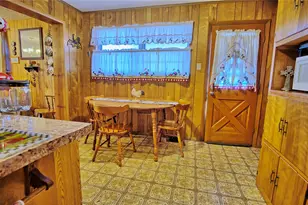 200 Louise St, Nocona, TX 76255 - Photo 5