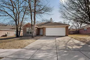 508 Logan Dr, Azle, TX 76020 - Photo 1