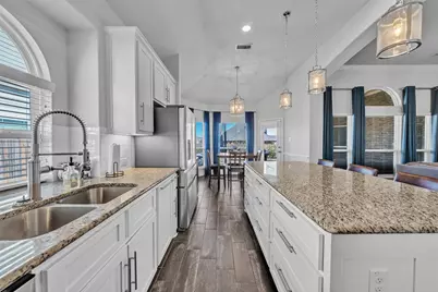 900 Netherfield Parkway, Mansfield, TX 76063 - Photo 17