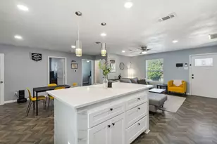 2630 Springvale Dr, Farmers Branch, TX 75234 - Photo 7