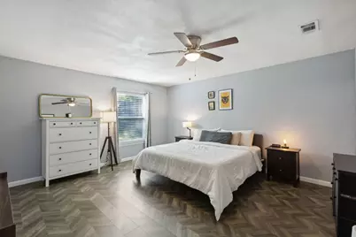 2630 Springvale Drive, Farmers Branch, TX 75234 - Photo 13