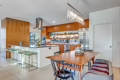 7160 Brookcove Lane, Dallas, TX 75214 - Photo 11