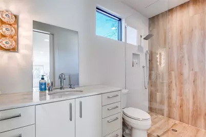 7160 Brookcove Lane, Dallas, TX 75214 - Photo 29