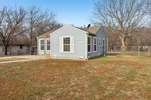 217 Pine St, Aledo, TX 76008 - Photo 3