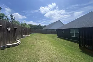 5416 Belaire Cir, Granbury, TX 76048 - Photo 29