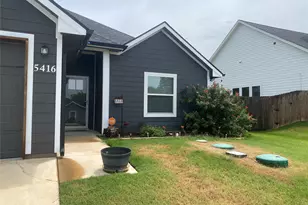 5416 Belaire Cir, Granbury, TX 76048 - Photo 37