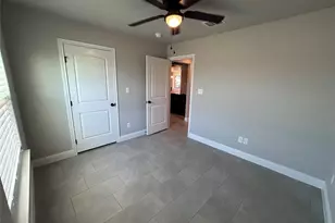 5416 Belaire Cir, Granbury, TX 76048 - Photo 19